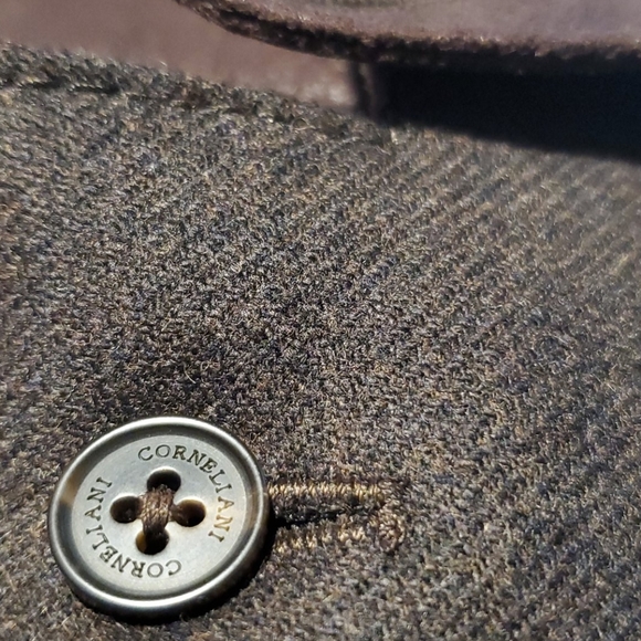 Corneliani - Picture 15 of 16